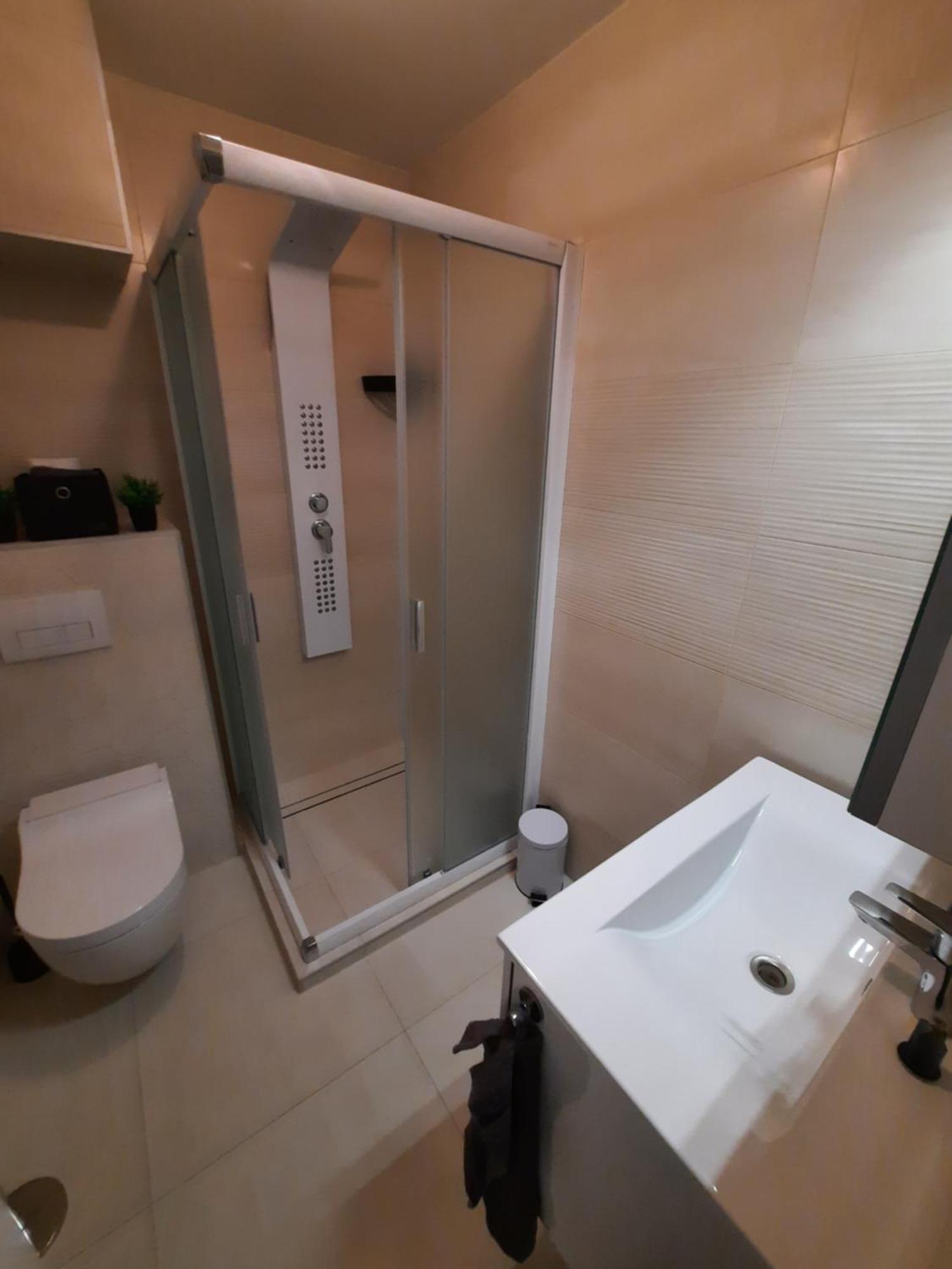 Coastline Balaton Apartment Alsoors Luaran gambar