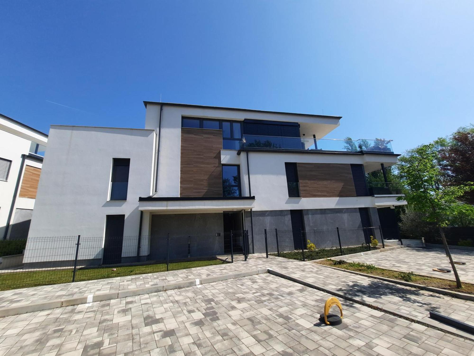 Coastline Balaton Apartment Alsoors Luaran gambar
